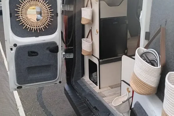 JONQUILLE Le mini camping car epicurvan