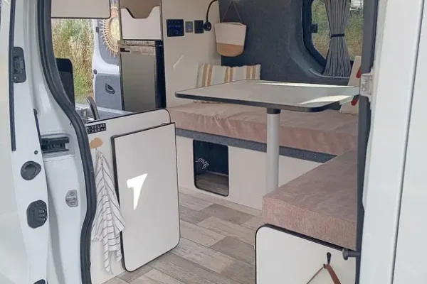 JONQUILLE Le mini camping car epicurvan adventure