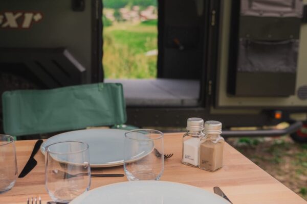 e57ff8cb-4828-4df5-98d4-1f5d3e45737c 2